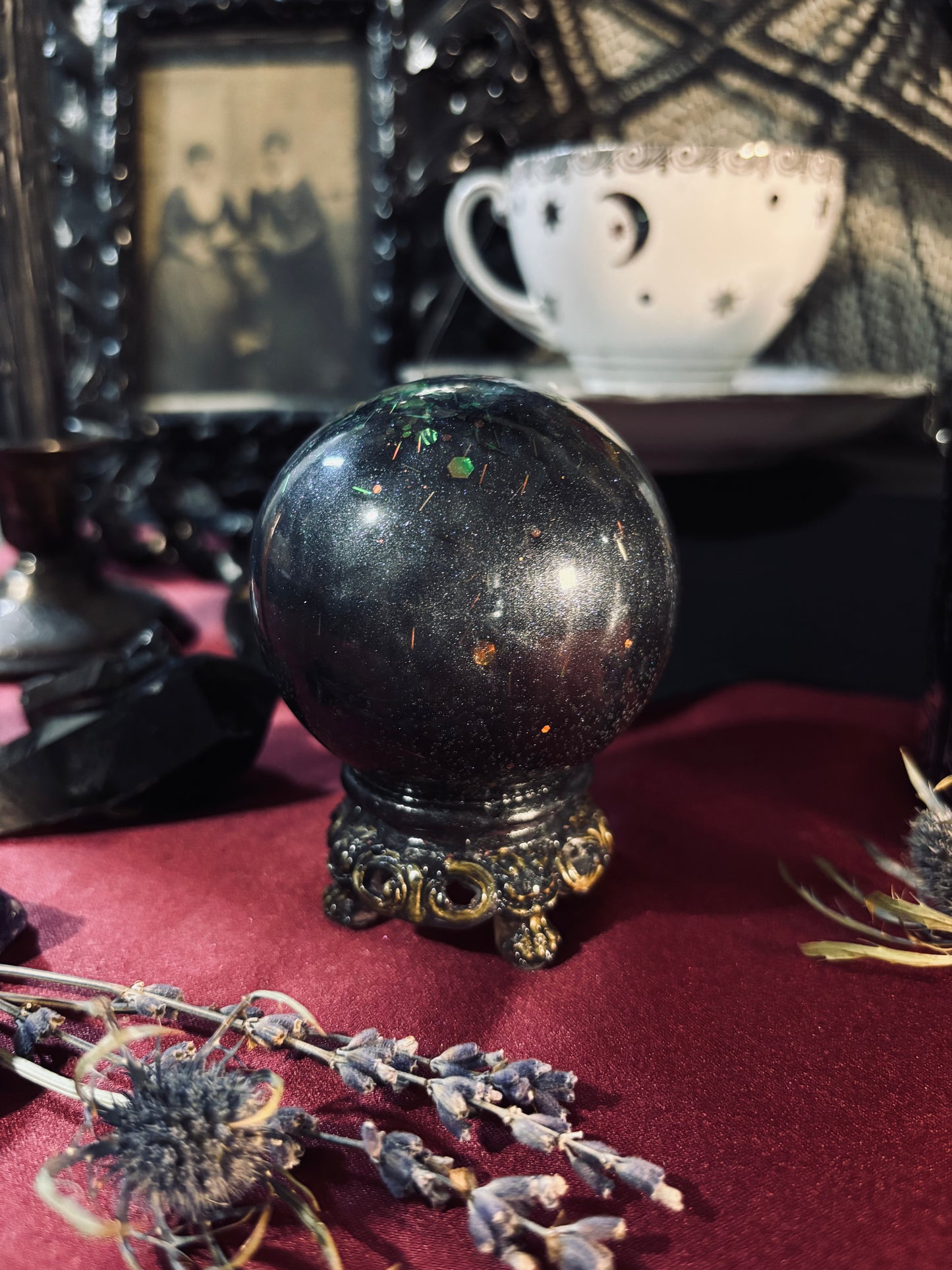 The Oracle’s Eye - Crystal Ball