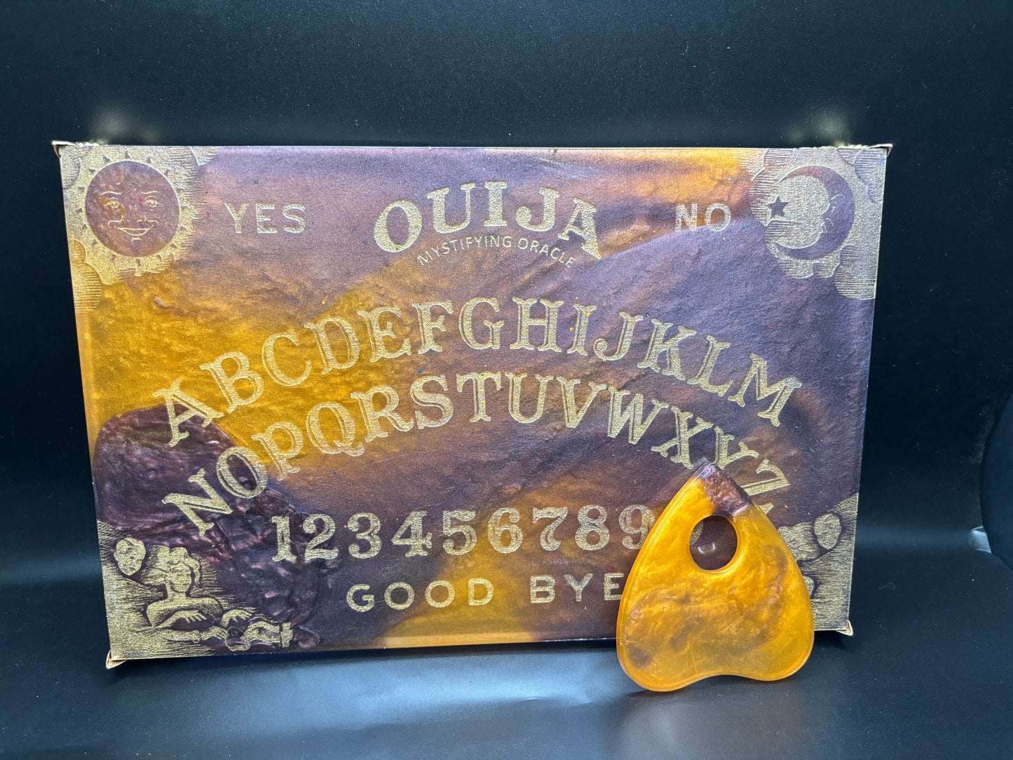 The Oracle’s Gateway - Deluxe Ouija Board