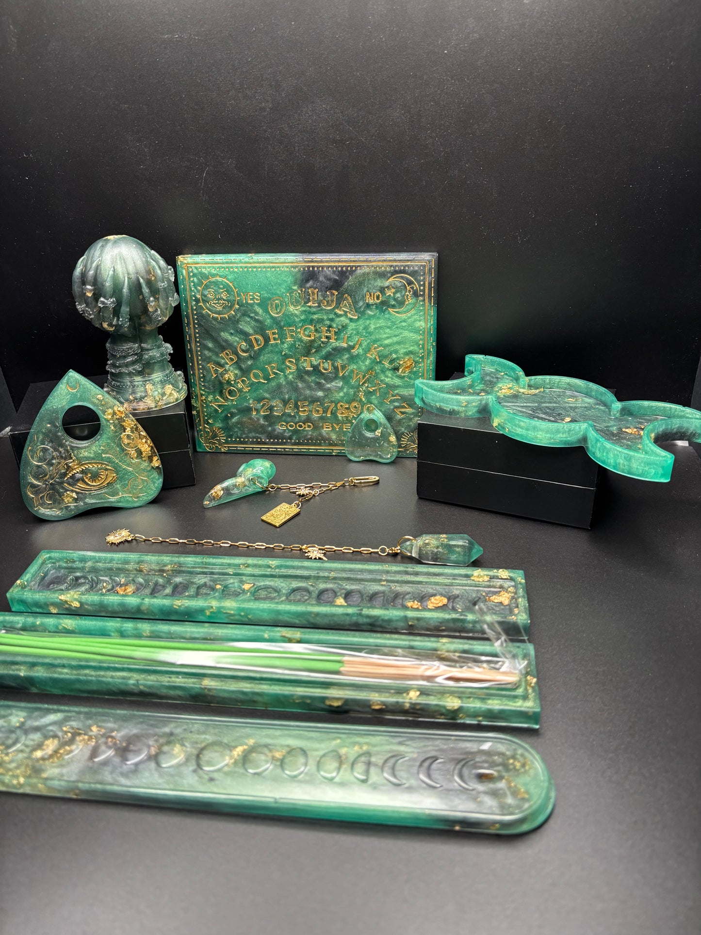 The Sanctum Set - Customizable Altar set