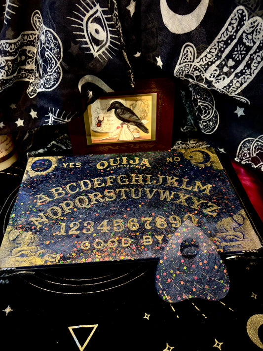 The Oracle’s Gateway - Deluxe Ouija Board